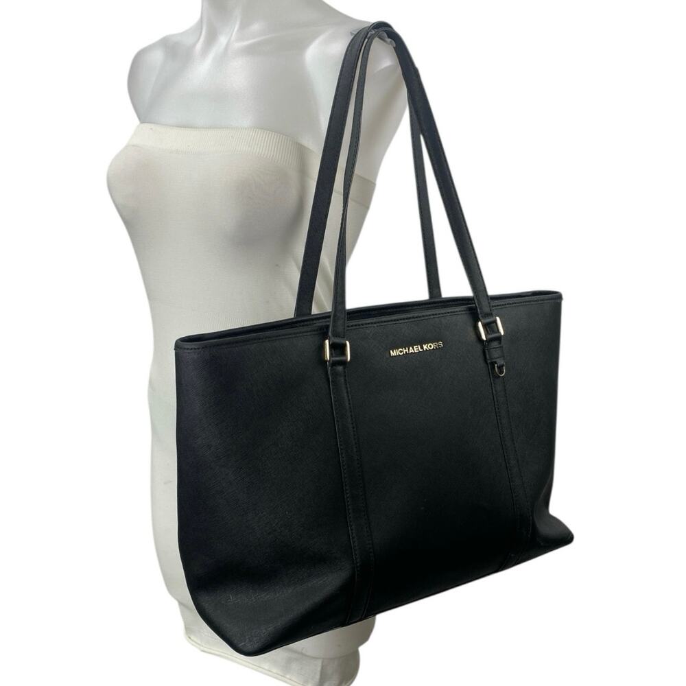 Michael Kors Sady / Jet Set Travel Saffiano Leather Shopper Tote Handbag OS